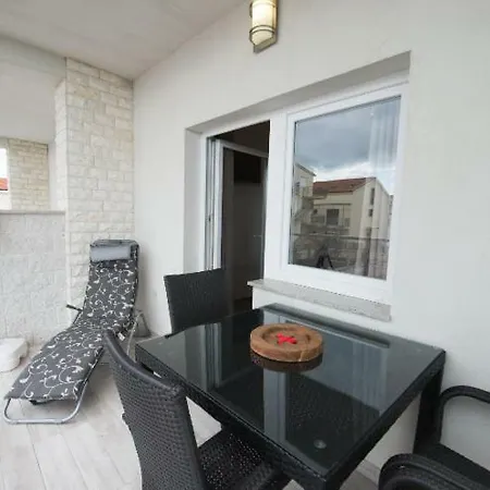 Noah Apartment Vodice Exterior photo